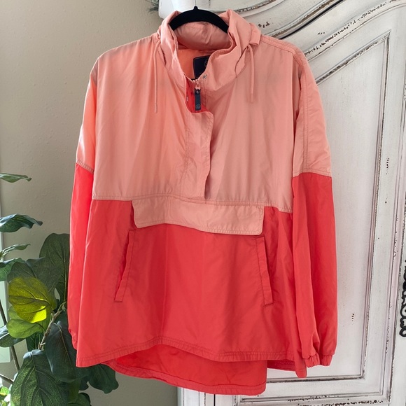 Lauren James Jackets & Blazers - Lauren James - Women’s Pullover Windbreaker Fold In Hood Rain Jacket XXL